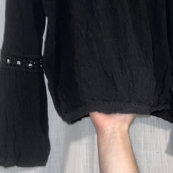Tilly’s Patrons of Peace Black Off the Shoulder Boho Blouse - Picture 3 of 4